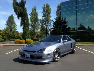 Illustration for article titled For $24,000, This 2000 Honda Prelude Will Double Your Pleasure